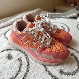 New Balance 57/40 Women’s Valentine Day Edition Shoes Size 8